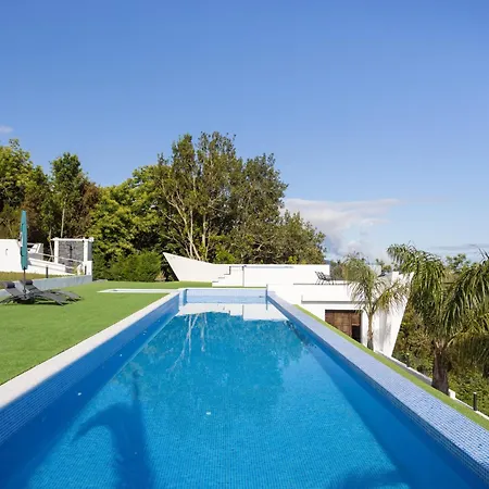 Home2book Stunning Loft Seaviews La Golosa Apartment