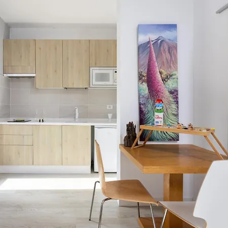 Home2book Stunning Loft Seaviews La Golosa * Ля Оротава